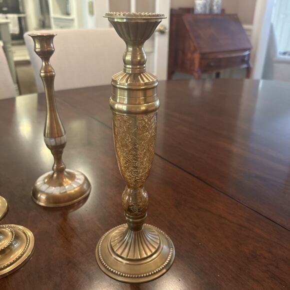 VTG Solid BRASS Candle Holders Candlesticks Round Base Set Of 4 Made in India - Picture 5 of 5